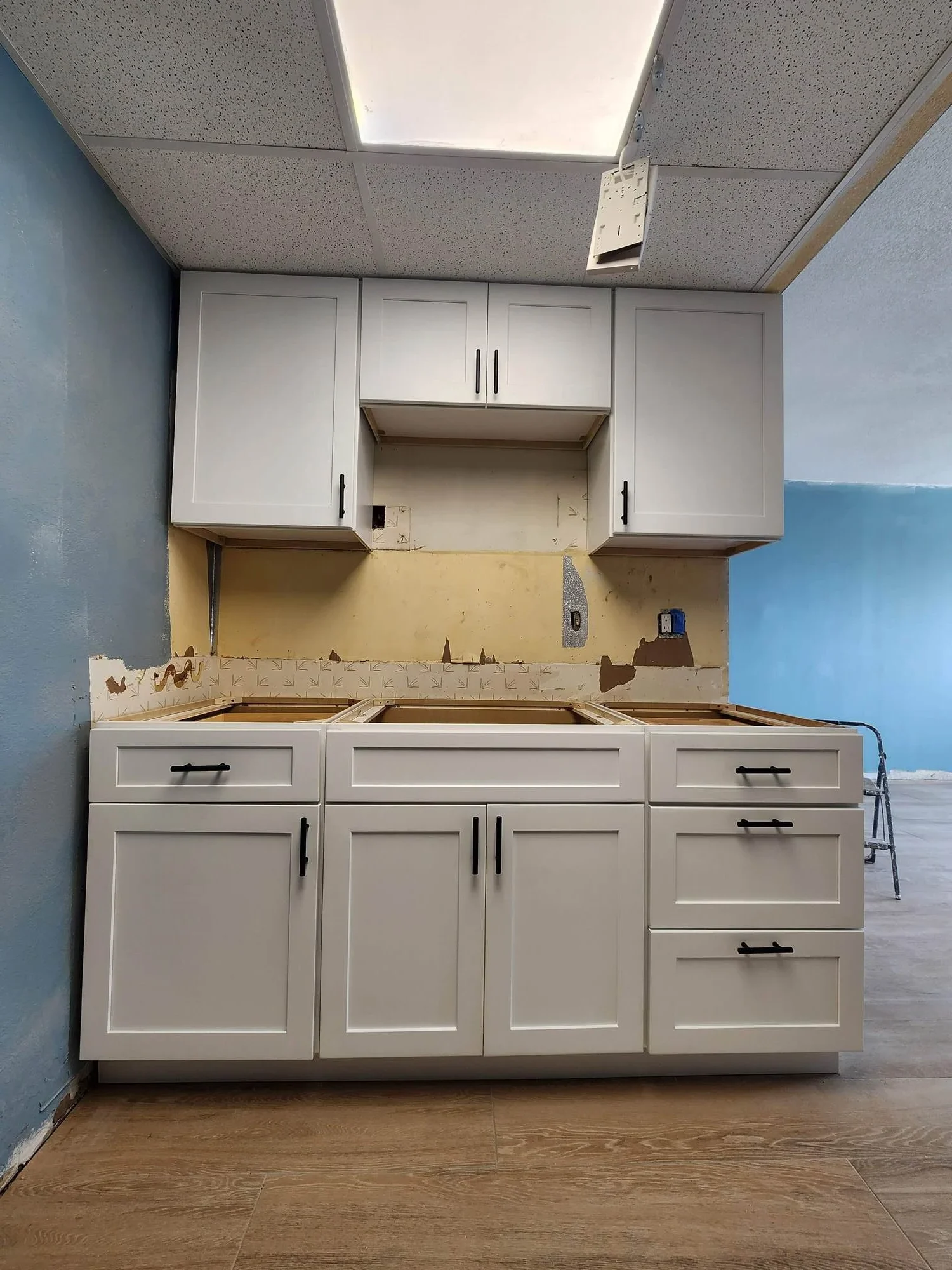 HQ of Brazil Kitchen Remodeling & Closet Designs | Custom Cabinets, Countertops, and Storage Solutions